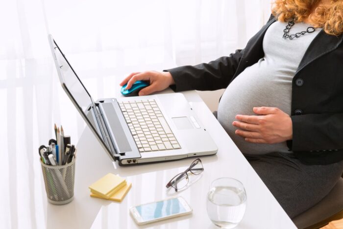Выплаты неработающим беременным в 2022 году – новые правила начисления и размер
