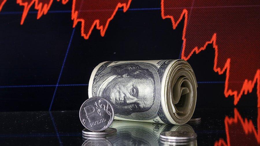 Стоит ли покупать валюту сейчас: сравнение и прогноз